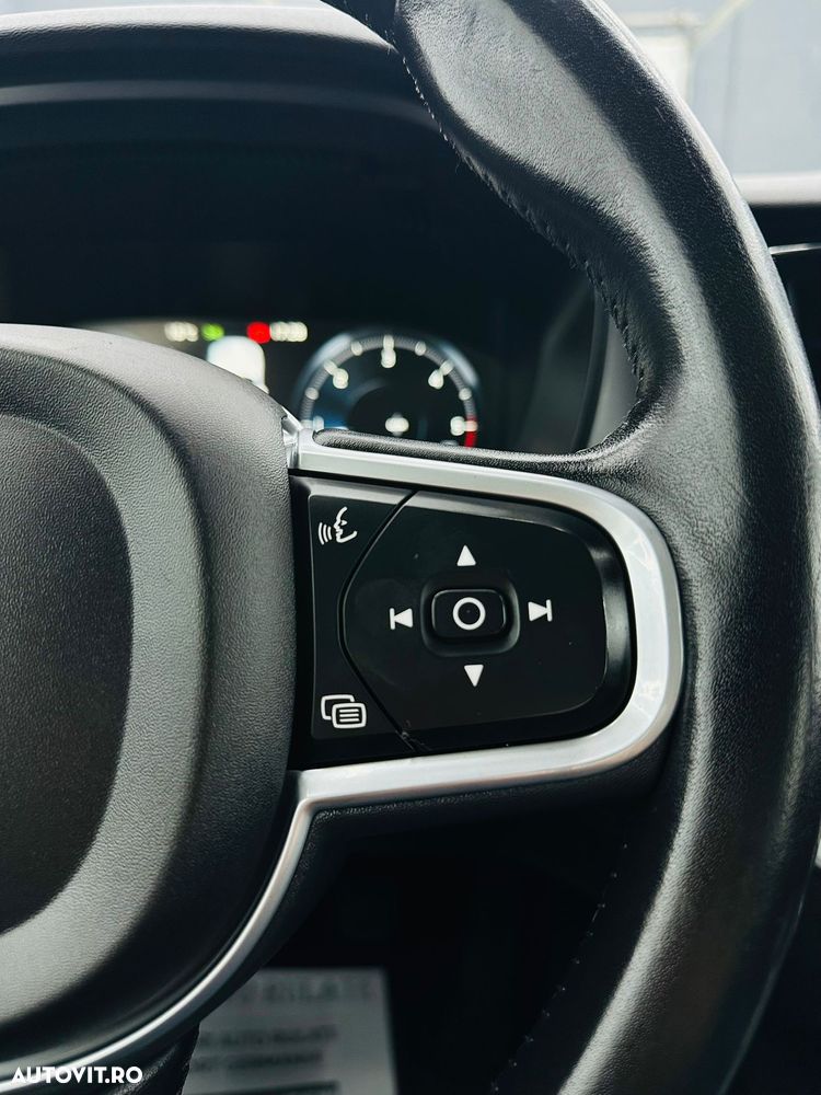 Volvo XC 60 D3 Summum - 31