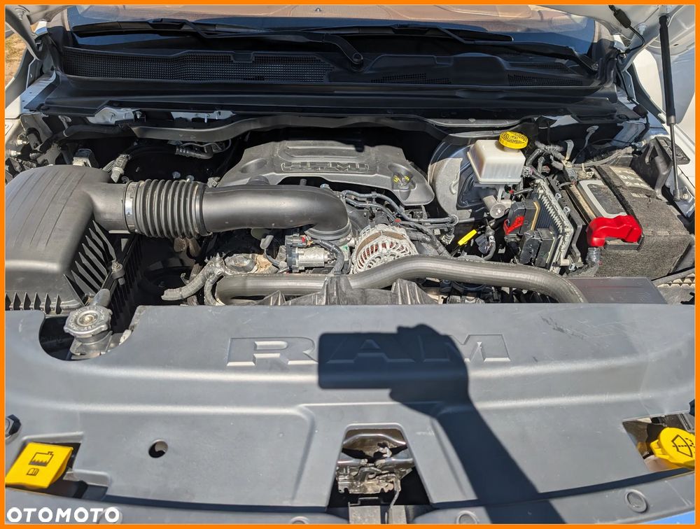 RAM 1500 Crew Cab Longhorn - 30