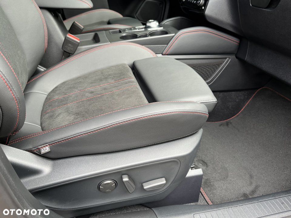 Ford Kuga - 15