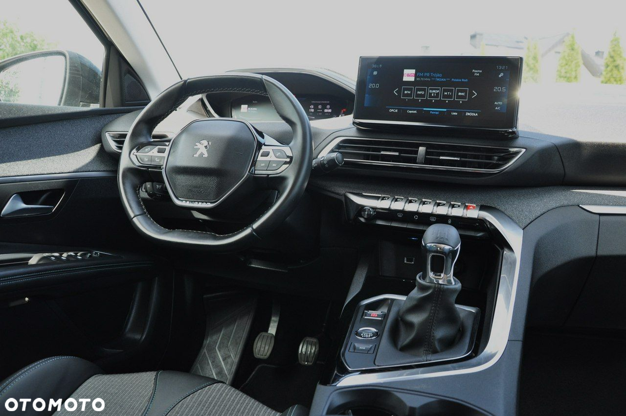 Peugeot 3008 1.2 PureTech Allure Pack S&S - 19