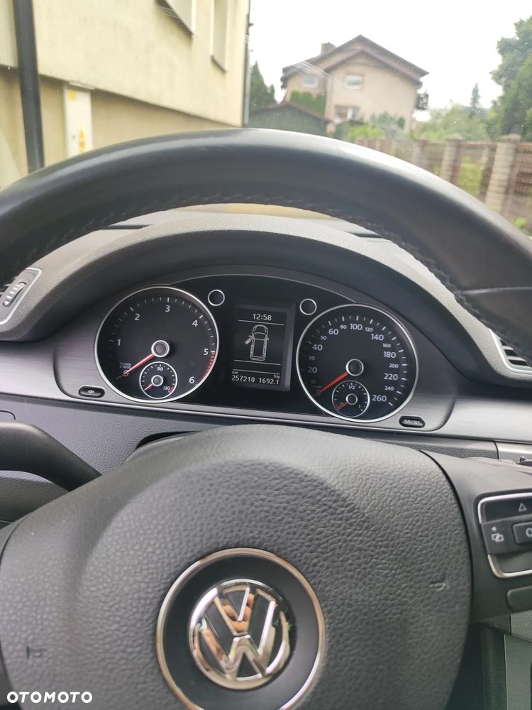 Volkswagen Passat 2.0 TDI DPF Comfortline - 7
