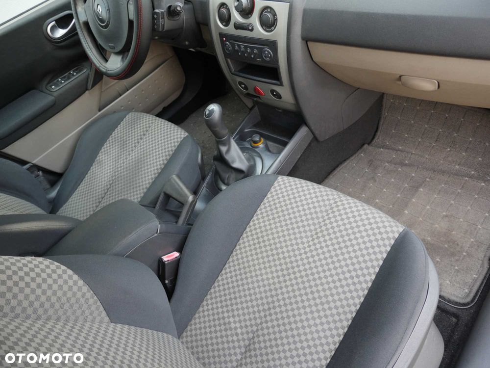 Renault Megane - 7