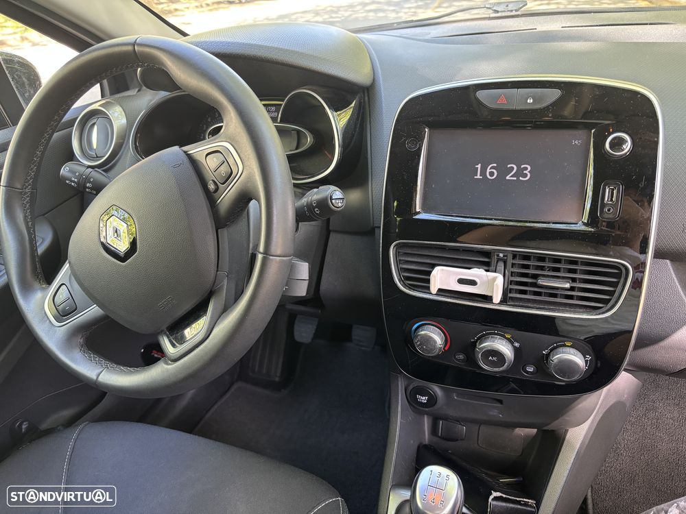 Renault Clio 0.9 TCe Limited - 10