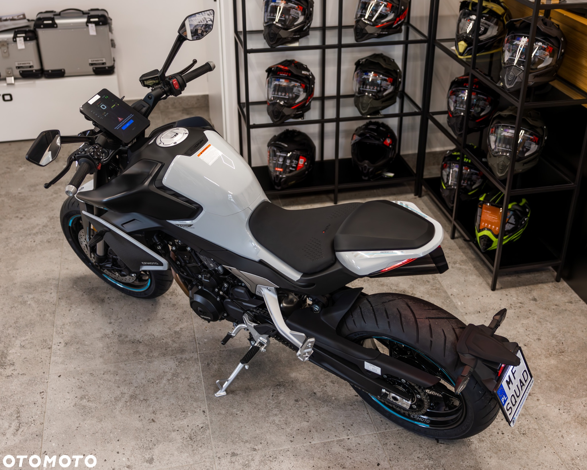 CFMoto NK - 25