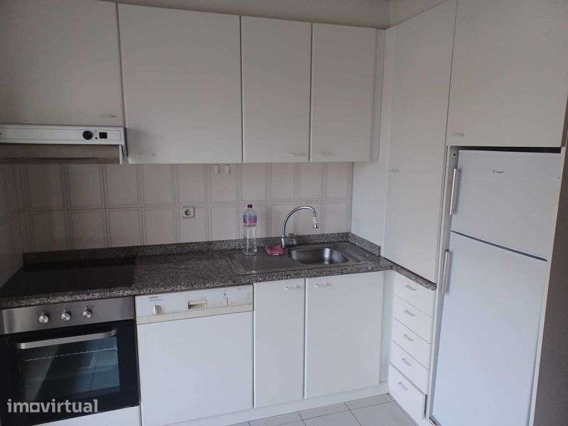 T1 c/garagem na Foz - Grande imagem: 2/9