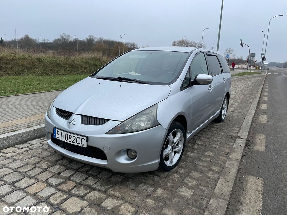 Mitsubishi Grandis 2.0 DID Instyle - 2