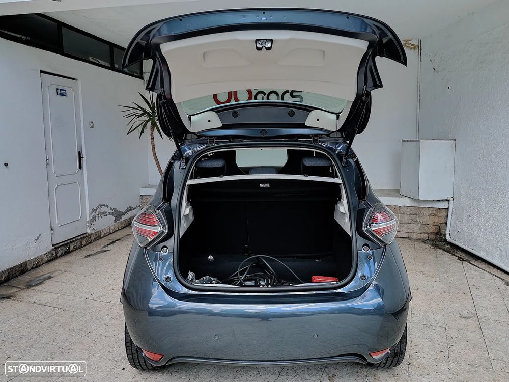 Renault Zoe - 25