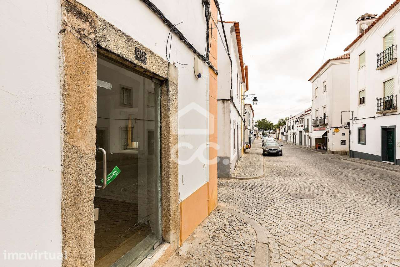 Loja para Rentabilizar | Centro Histórico de Évora - Grande imagem: 3/13