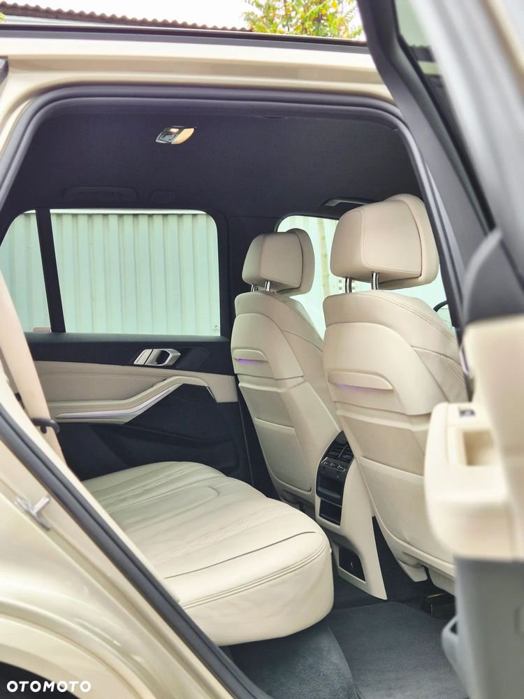 BMW X5 xDrive30d sport - 24