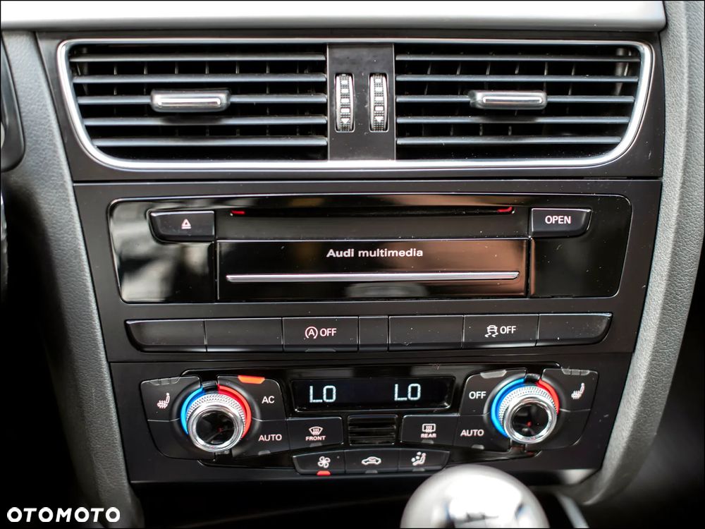 Audi A4 Avant - 22