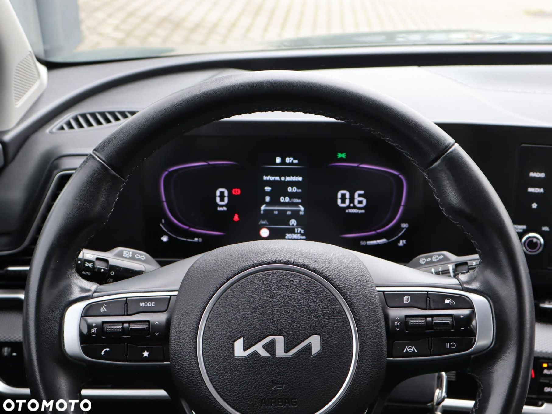 Kia Sportage - 10
