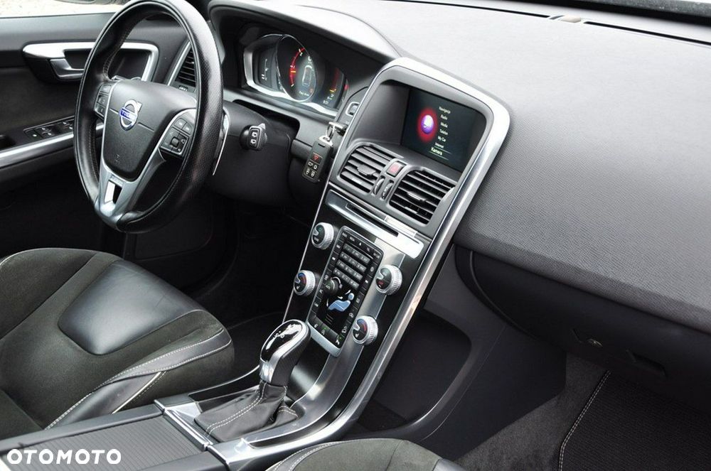 Volvo XC 60 D4 AWD Geartronic Linje Inscription - 28