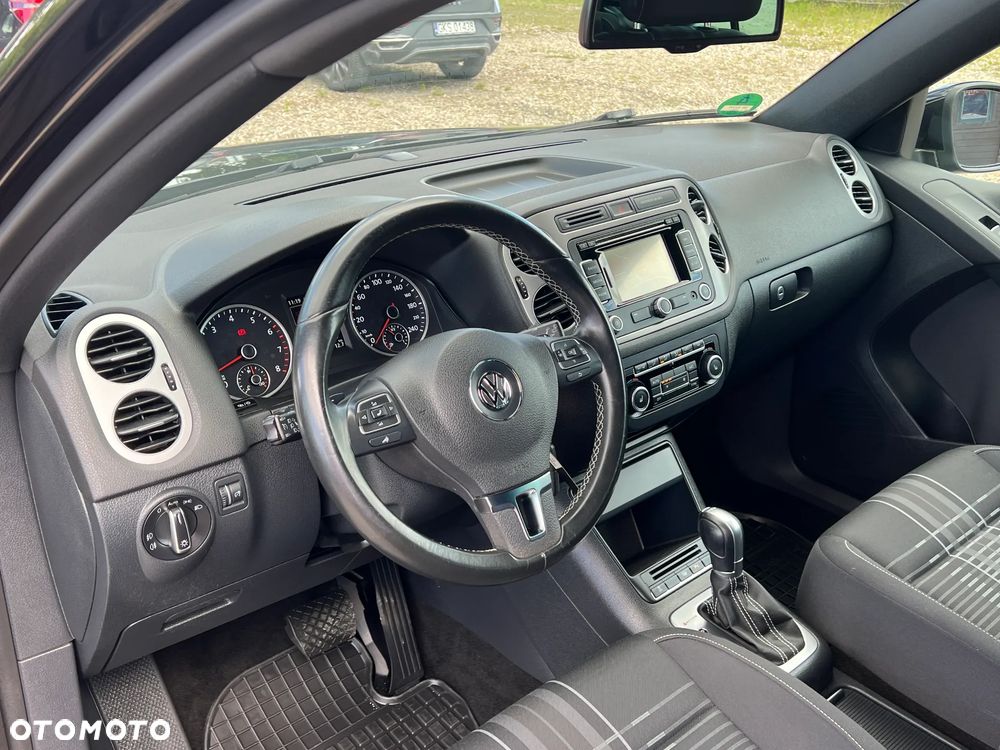Volkswagen Tiguan 2.0 TSI 4Motion DSG Lounge Sport & Style - 20