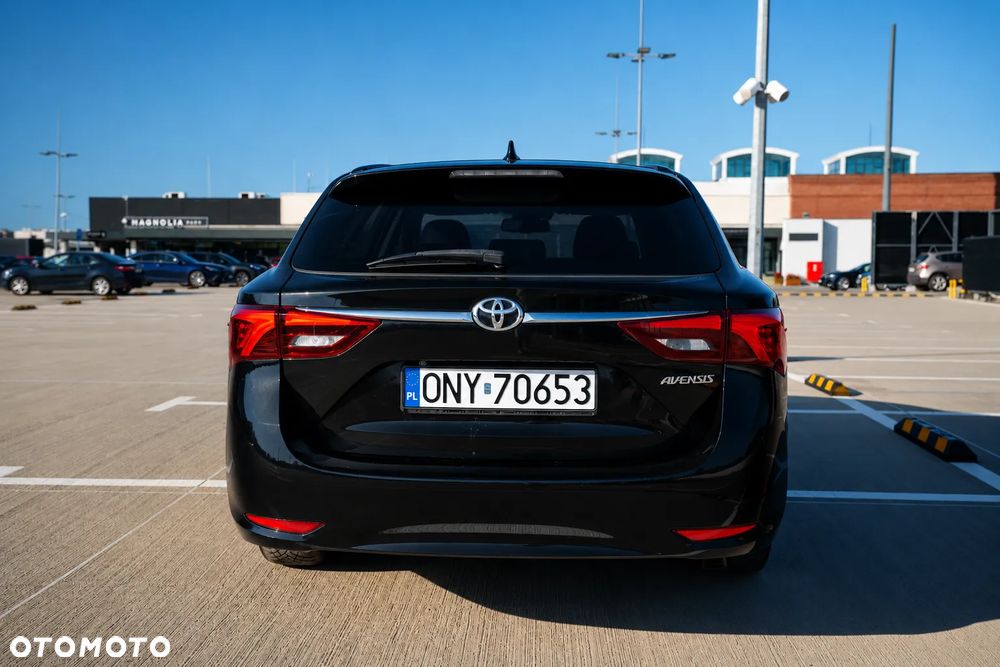 Toyota Avensis 2.0 D-4D Selection - 5