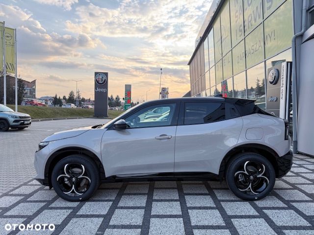 Alfa Romeo Junior 1.2 mHEV Ti Q4 eDCT - 4