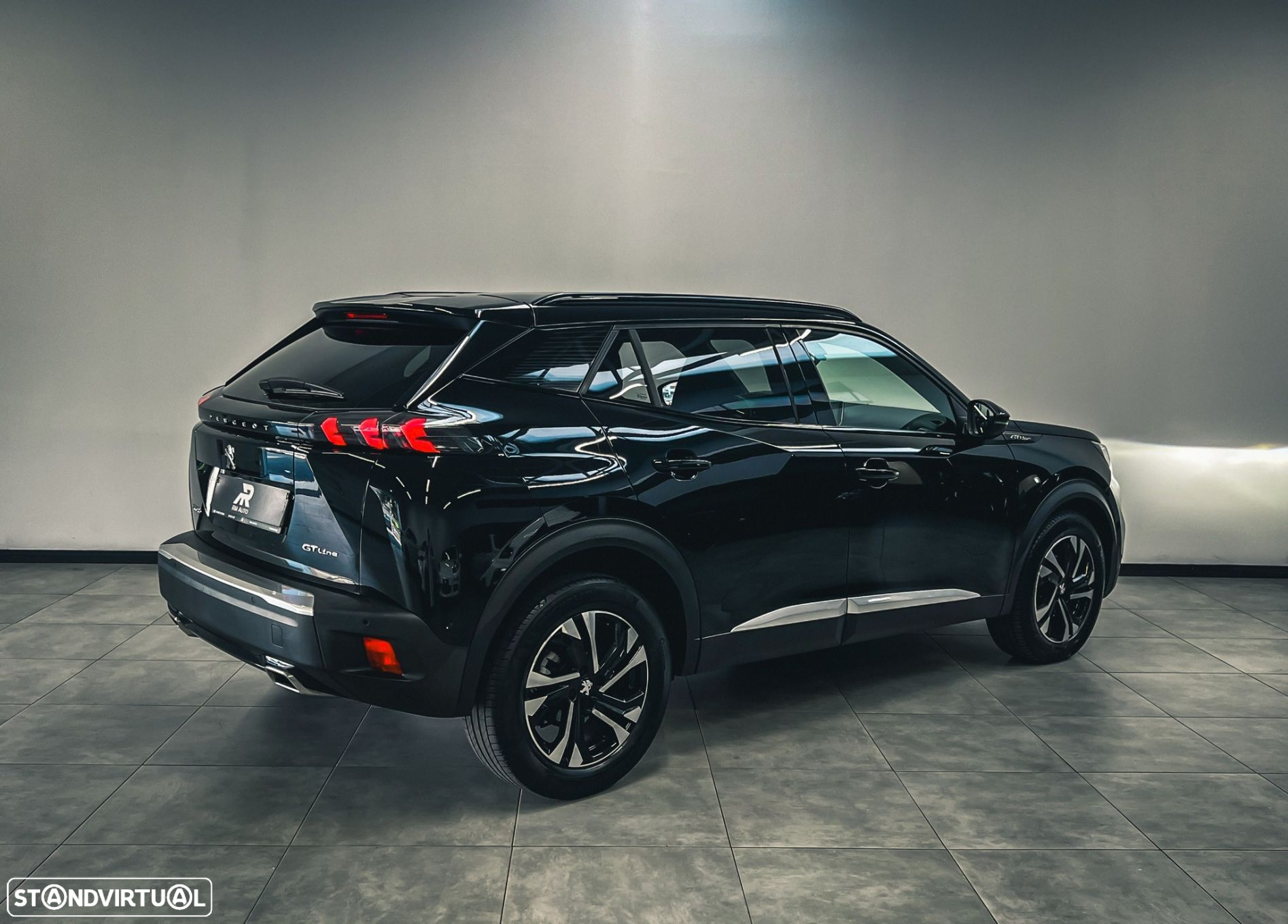 Peugeot 2008 1.2 PureTech GT Line EAT8 - 7