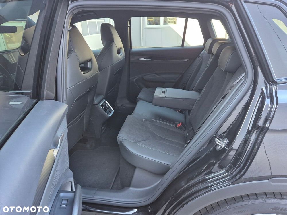 Skoda Elroq 60 63kWh Sportline - 17