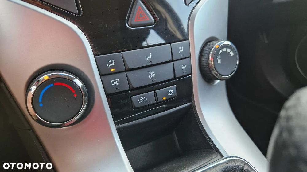 Chevrolet Cruze 1.6 LT - 15