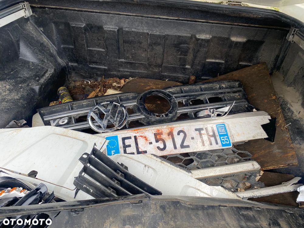 Volkswagen Amarok - 18