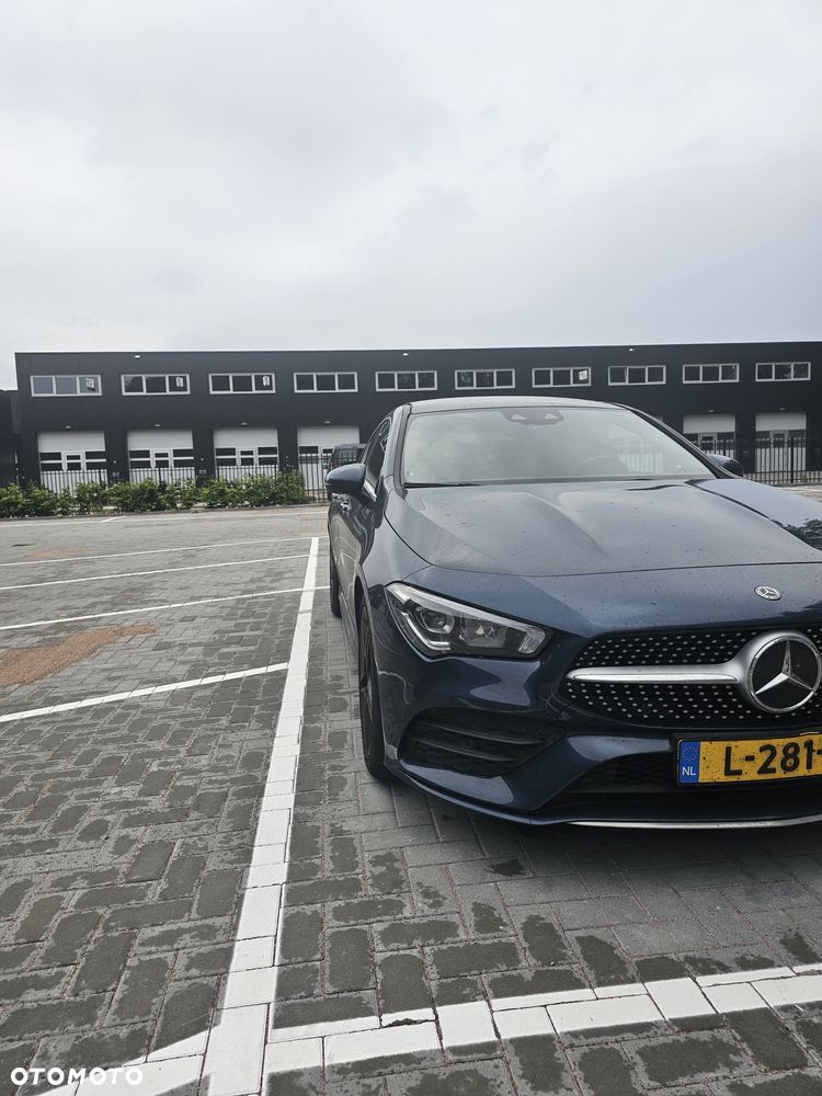 Mercedes-Benz CLA 180 AMG Line 7G-DCT - 11