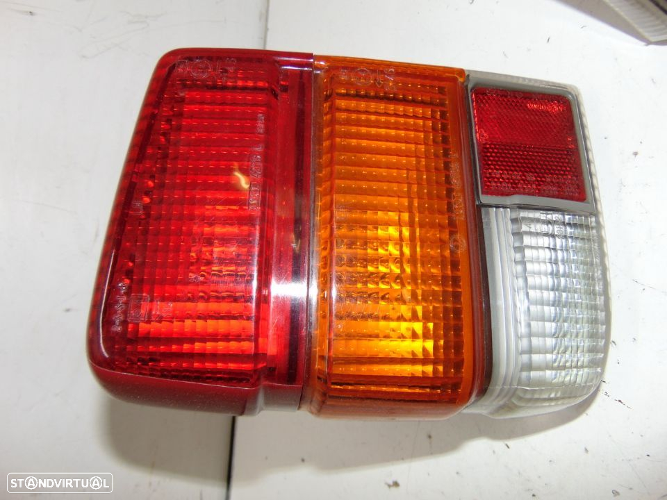 Subaru 700 farolins e faróis - 7