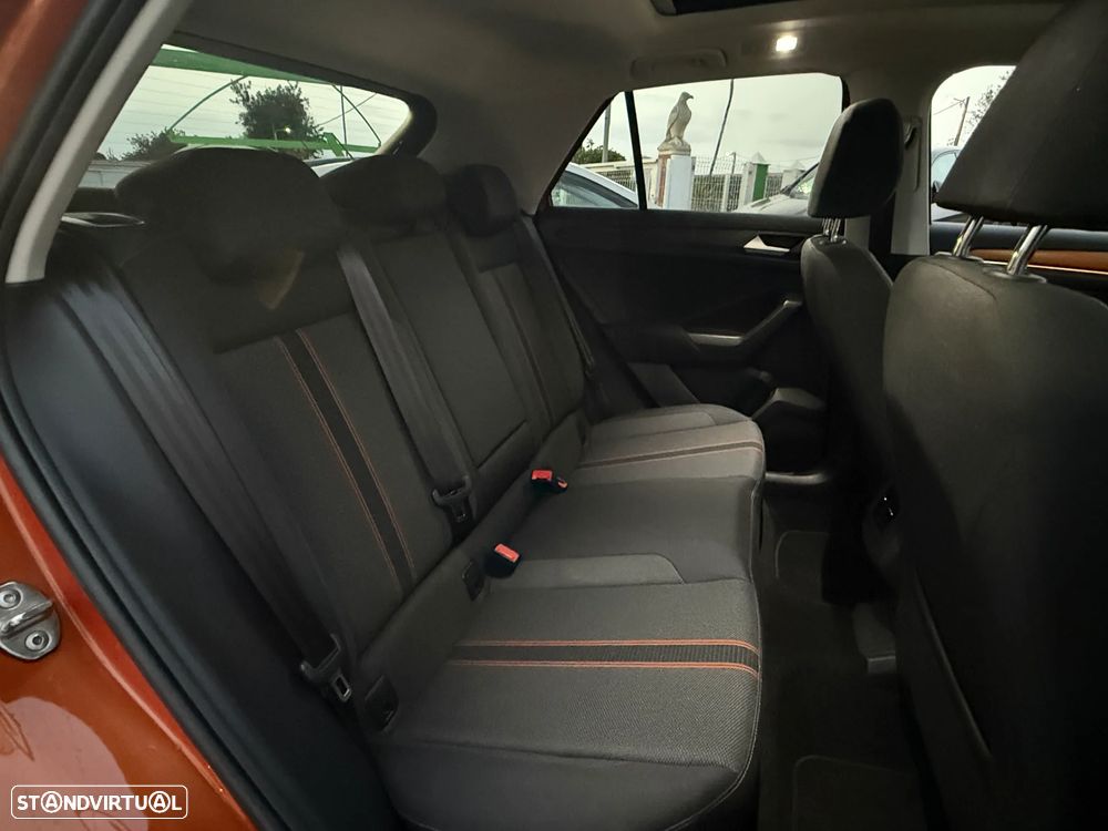 VW T-Roc 1.5 TSI OPF DSG Move - 24