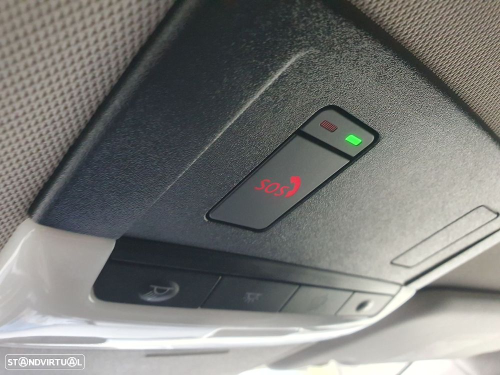 Nissan Qashqai 1.3 DIG-T N-Connecta Xtronic - 23