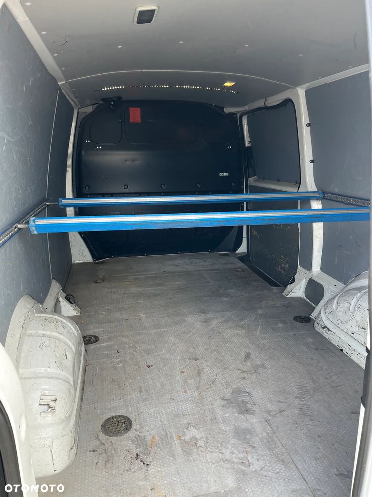 Volkswagen TRANSPORTER - 8