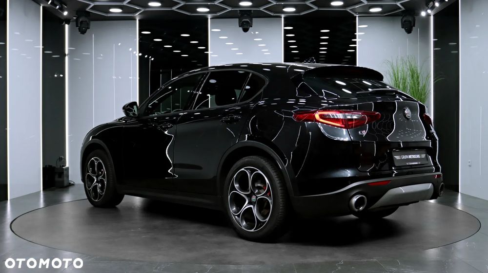 Alfa Romeo Stelvio 2.0 Turbo Executive Q4 - 6