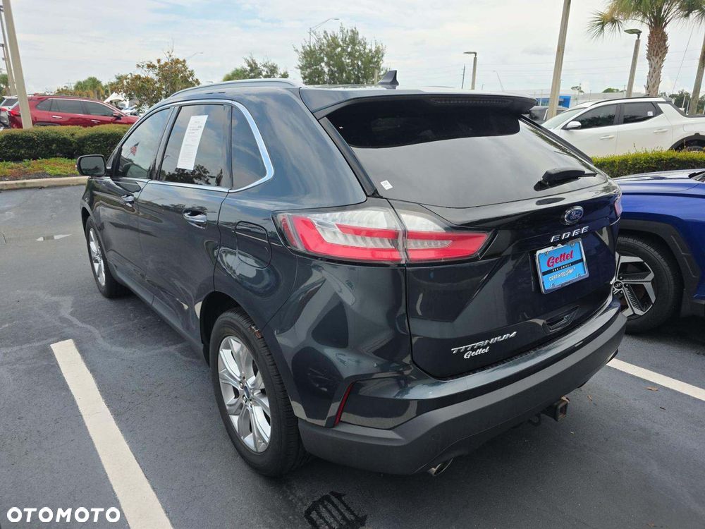 Ford Edge - 3