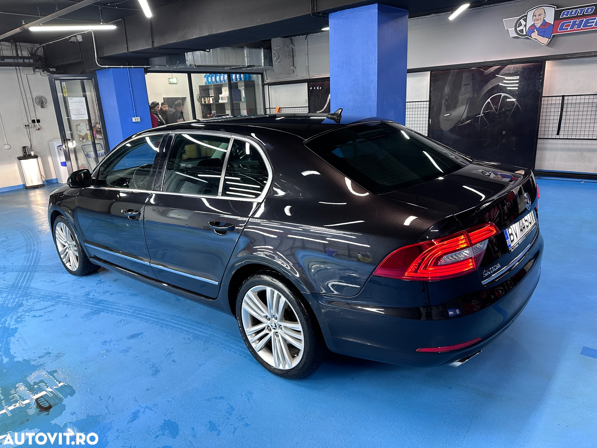 Skoda Superb - 37