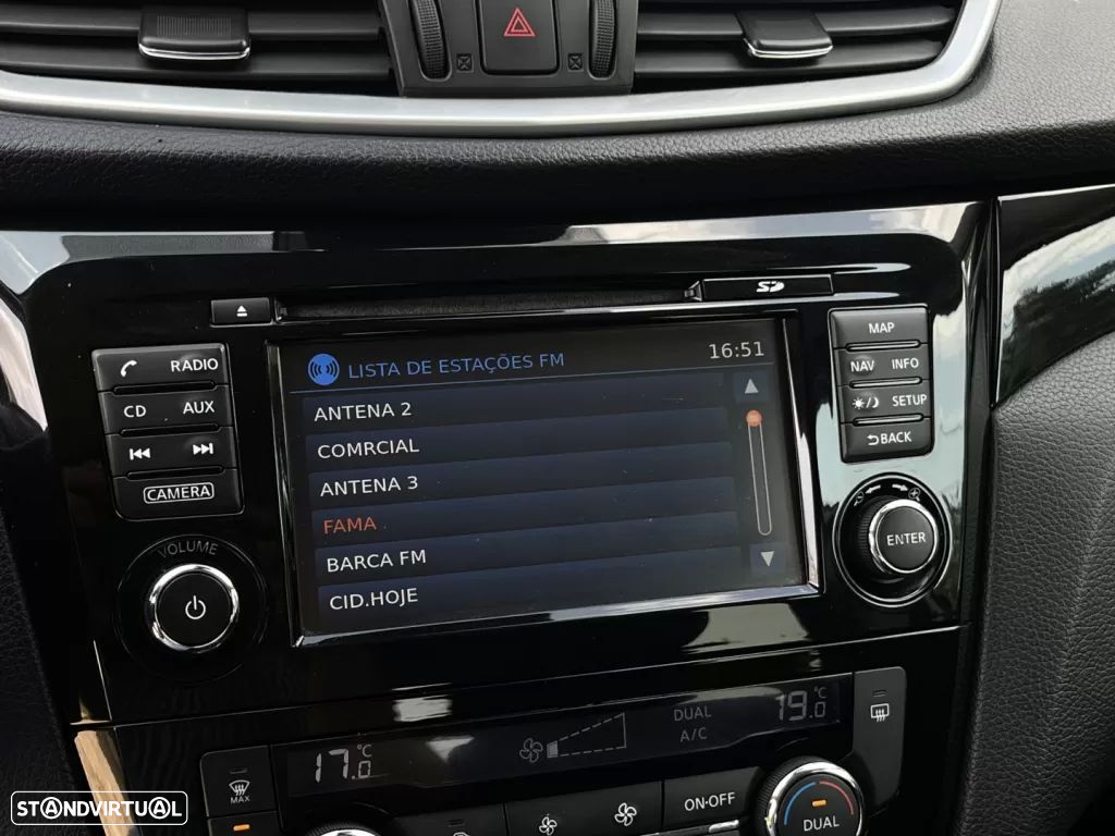 Nissan Qashqai 1.5 dCi N-Connecta - 16