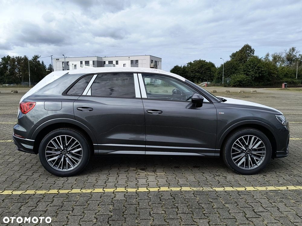 Audi Q3 Sportback - 20