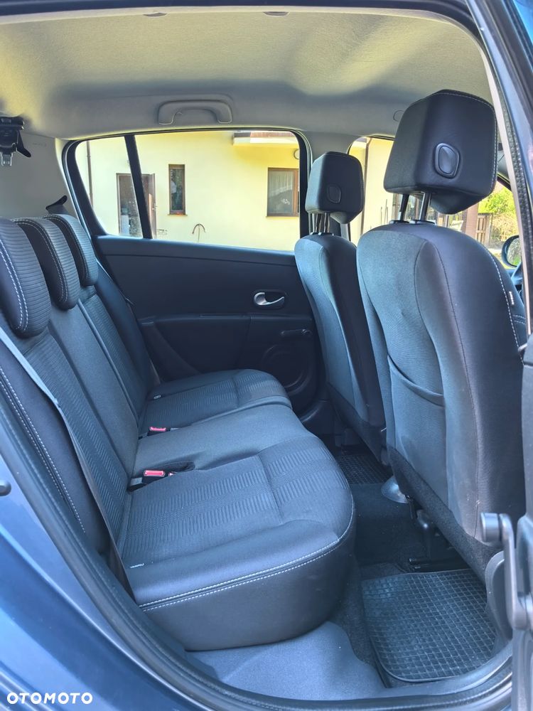 Renault Clio 1.2 16V Authentique - 12