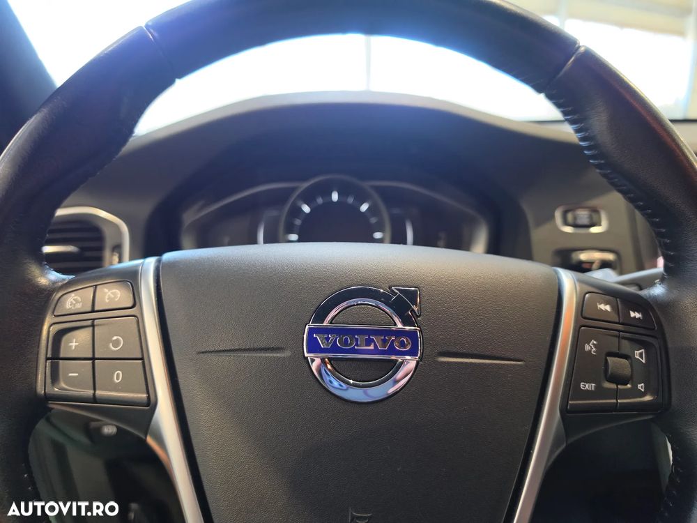 Volvo V60 - 28