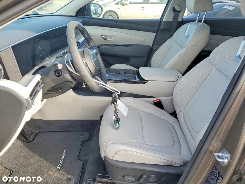 Hyundai Tucson - 7