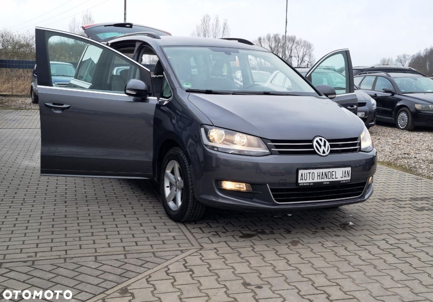Volkswagen Sharan - 31