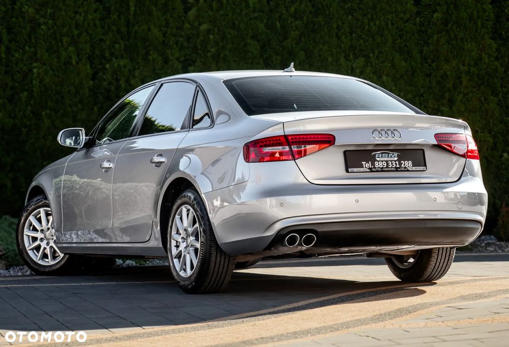 Audi A4 Limousine - 9