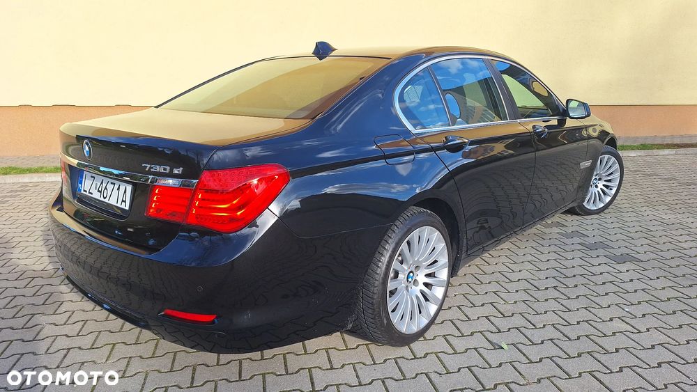 BMW Seria 7 730d - 10