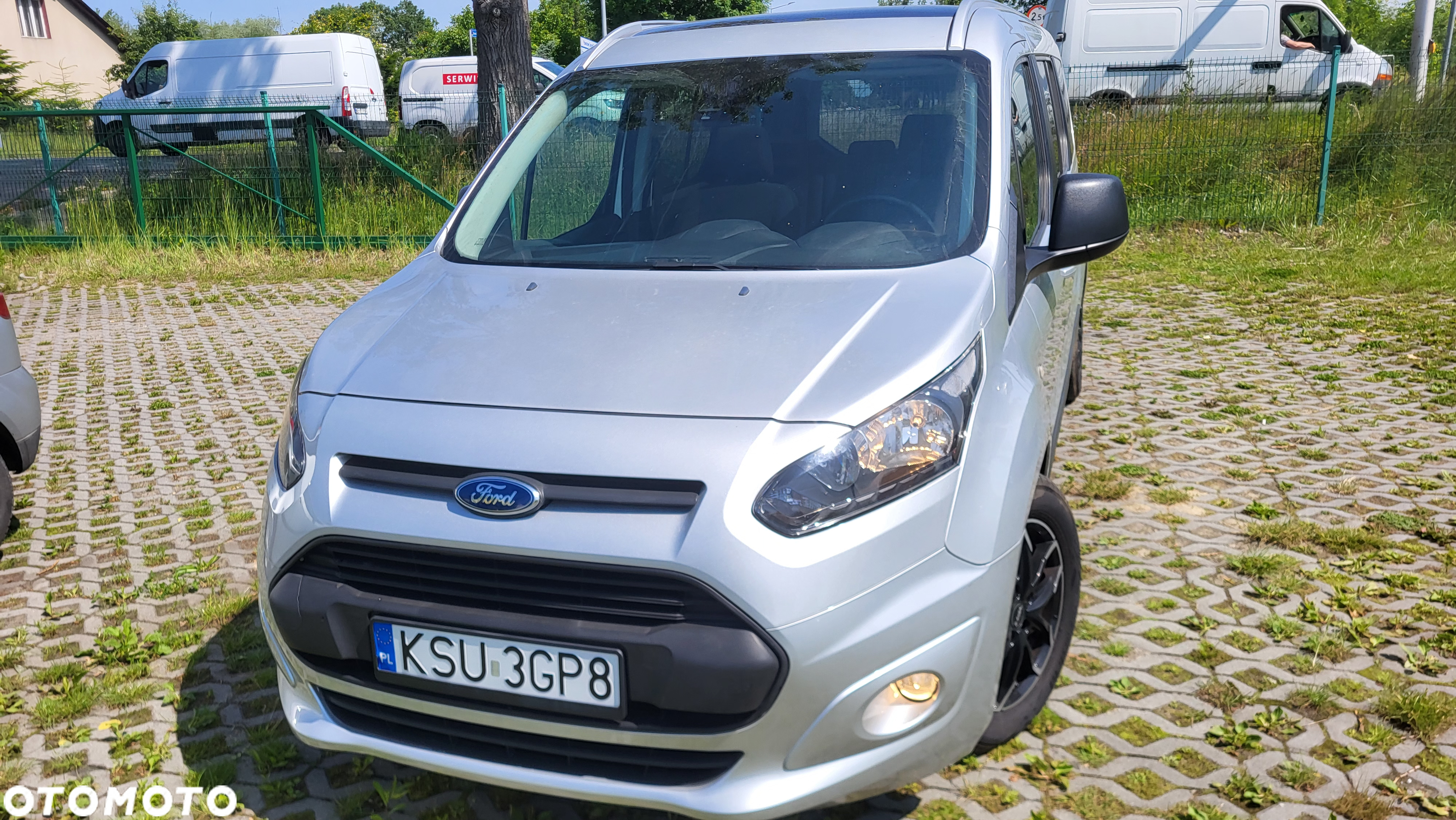 Ford Tourneo Connect Grand - 29