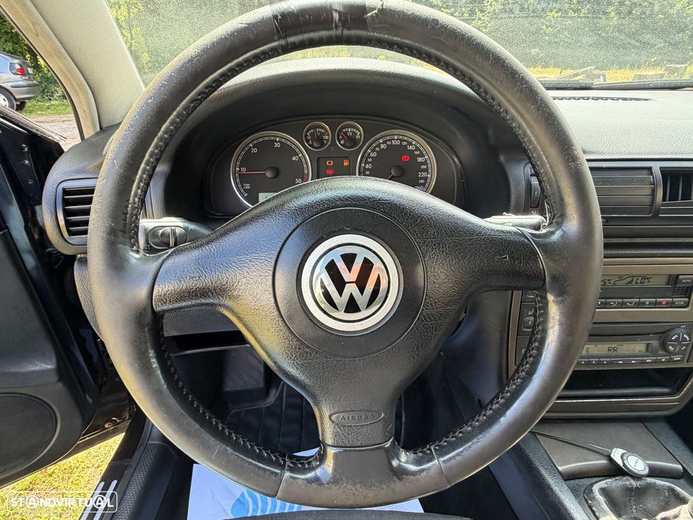 VW Passat Variant 1.9 TDi Confortline - 14