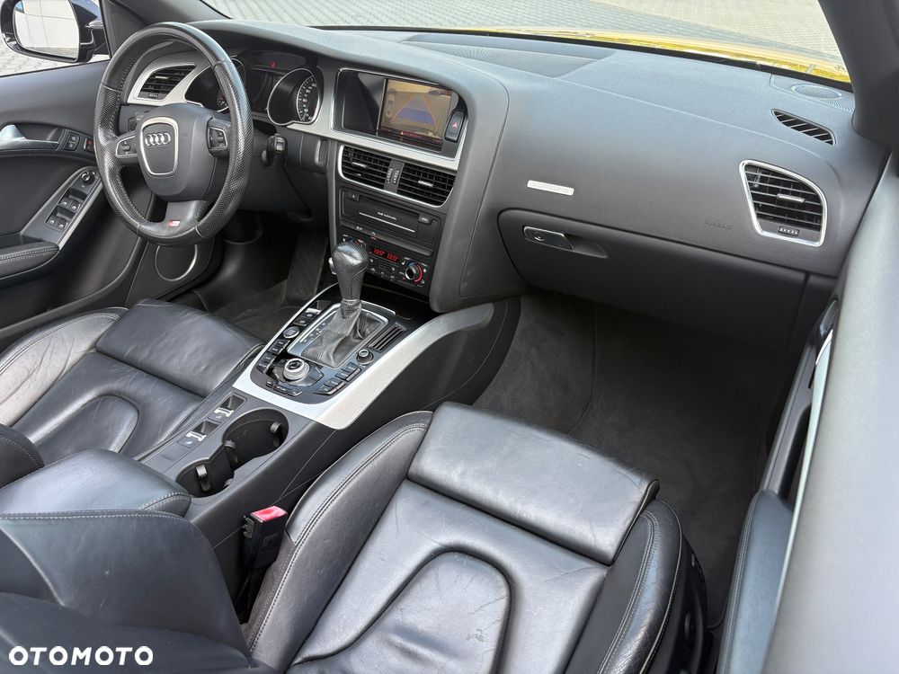 Audi A5 Cabrio - 37