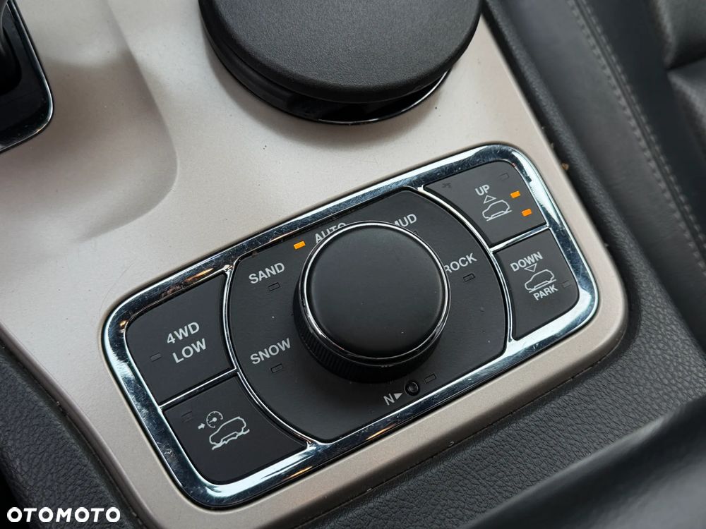 Jeep Grand Cherokee 3.0 CRD Overland - 22