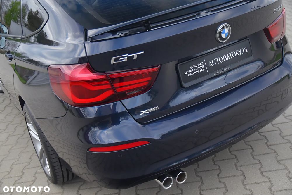 BMW Seria 3 320i xDrive Edition M Sport Shadow - 3