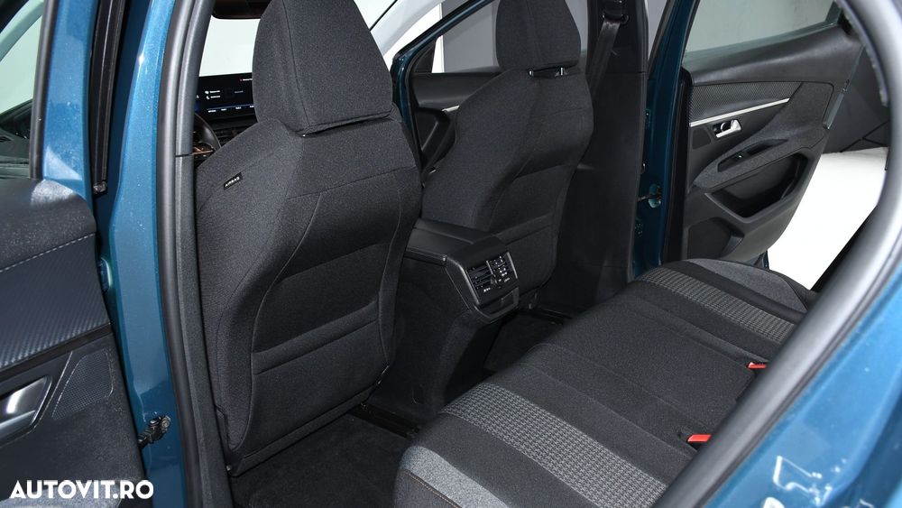 Peugeot 3008 1.2 PureTech Turbo S&S EAT8 Allure - 14