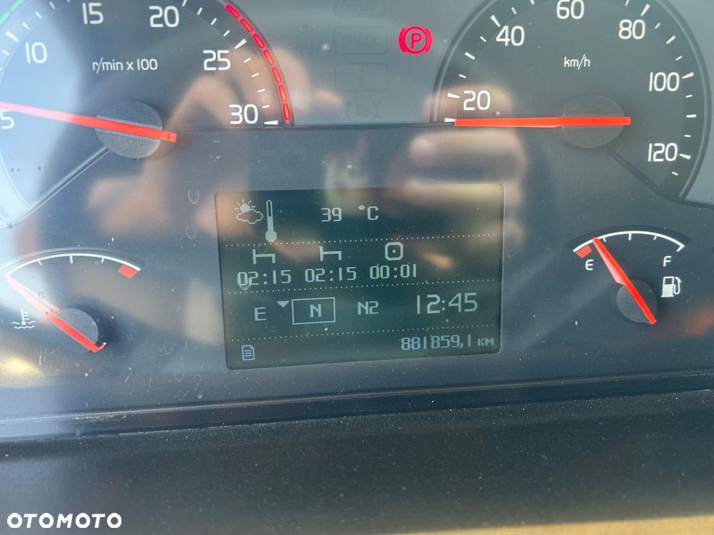 Volvo - 6