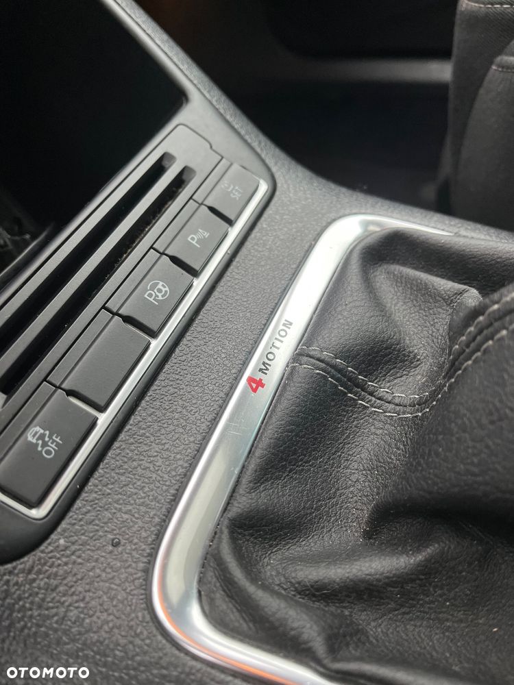 Volkswagen Tiguan 2.0 TSI 4Motion Team - 12