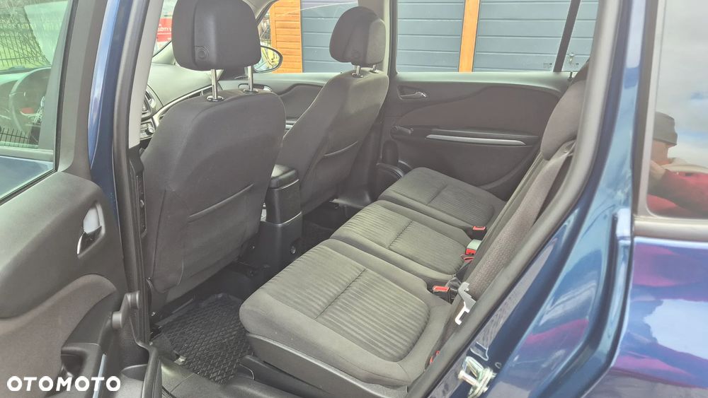 Opel Zafira - 18