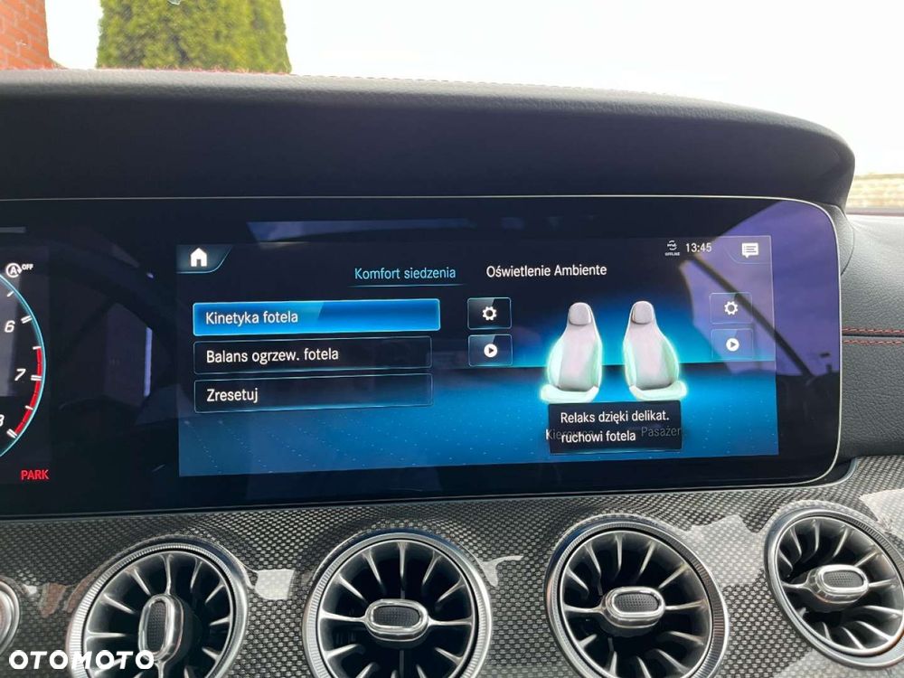 Mercedes-Benz Klasa E AMG 53 4-Matic+ 9G-TRONIC - 17