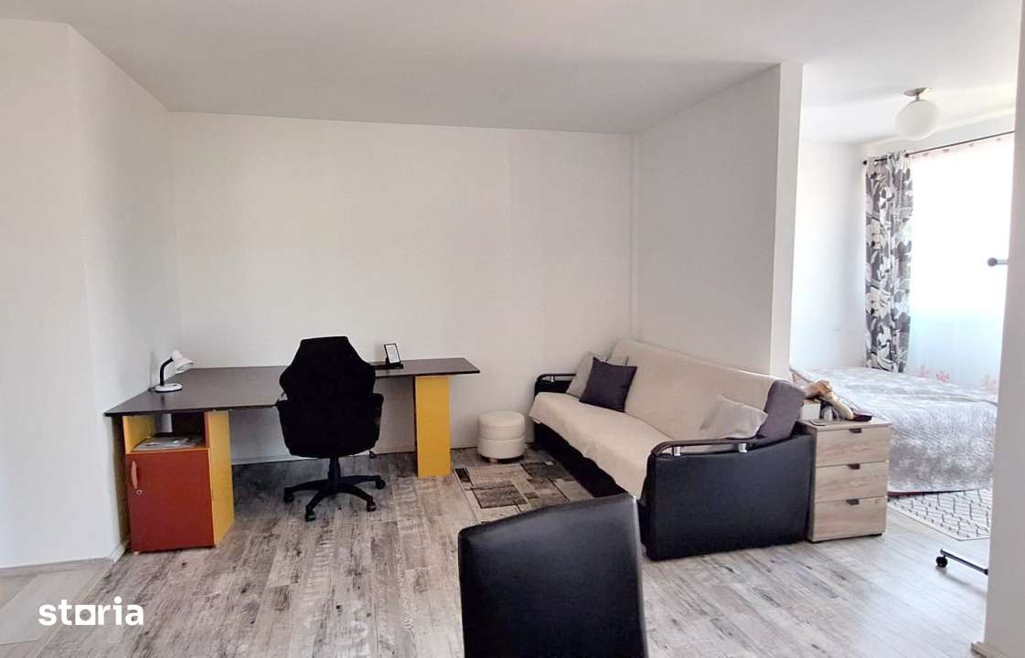 Vanzare 2 camere Europa, finisat, garaj, la cheie, zona Leroy — fotografia 1
